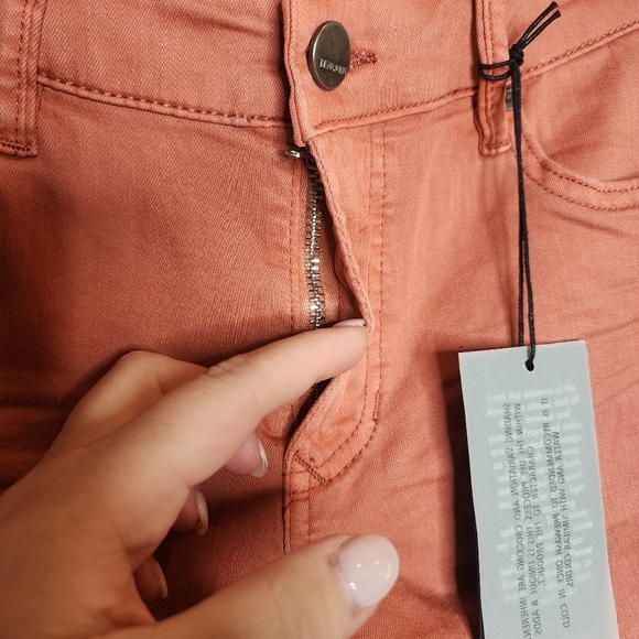 NWT Dear John Soft Stretch Denim Chalk Pink Orange Terracotta Shorts. Size 29. - Picture 14 of 16